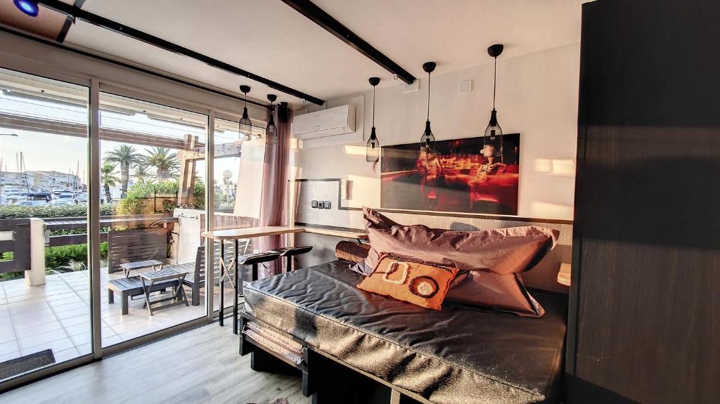 Apartment Naturist Cap In Loft
